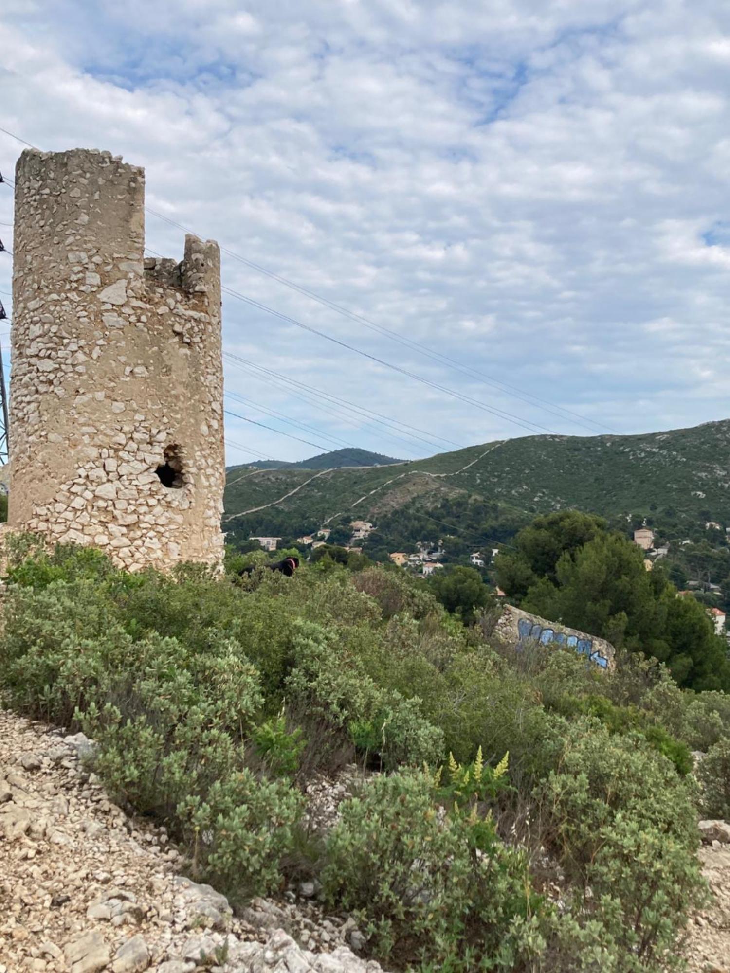 Appartement Superbe T2 Dans Entre Calanques Et Colline Marseille